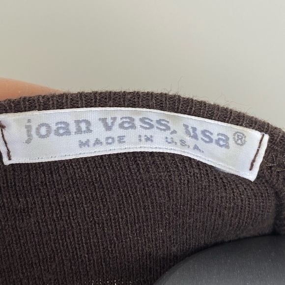 Joan Vass USA Knit Suit, Size 2 – Timeless Elegance - Picture 7 of 10